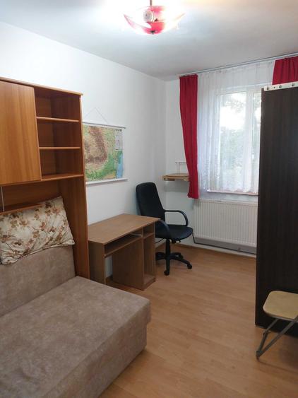 Apartament cu 3 camere semidecomandat în Exercițiu