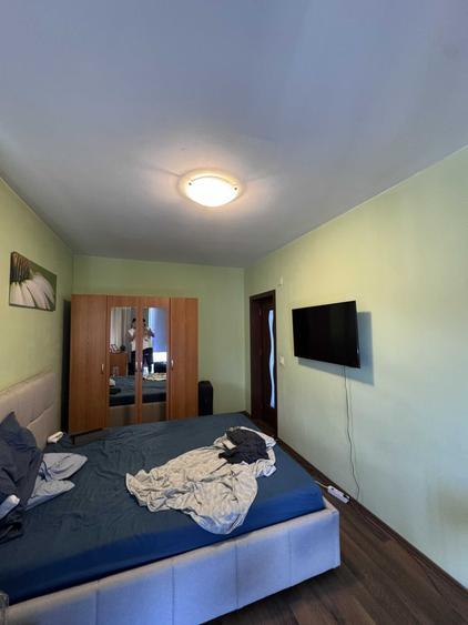 Apartament cu 2 camere semidecomandat în Florești