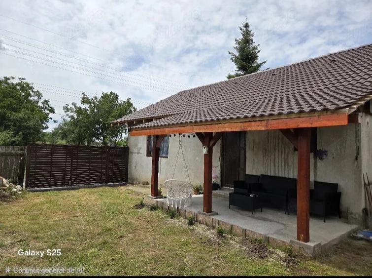 Casă cu 2 camere cu Teren 926 Mp în Murani