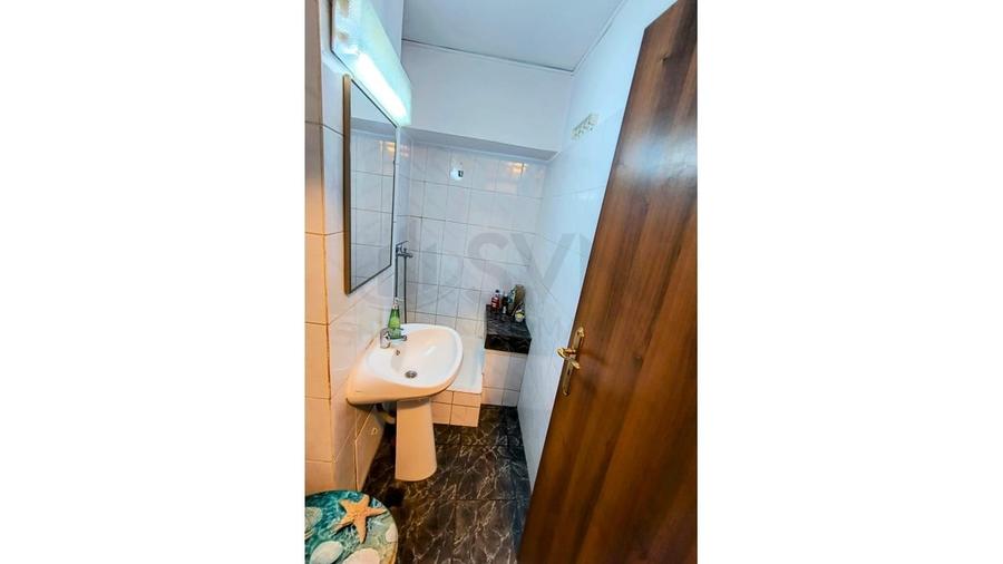 Apartament cu 4 camere decomandat, mobilat în Ștefan cel Mare