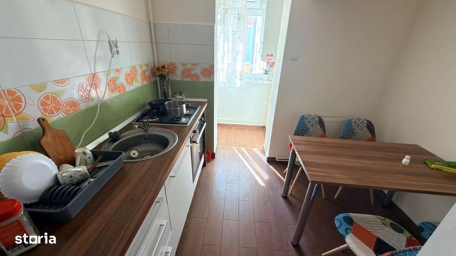 Apartament cu 3 camere decomandat în Ștrand