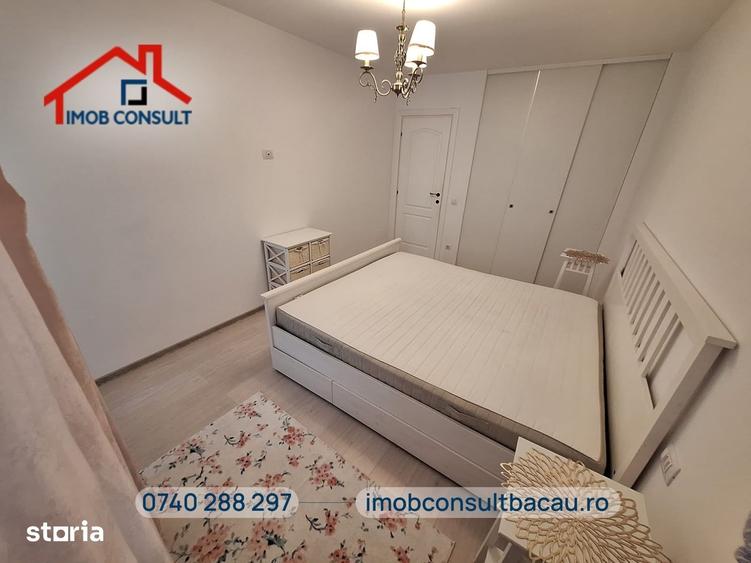 Apartament cu 3 camere decomandat în Banca Națională