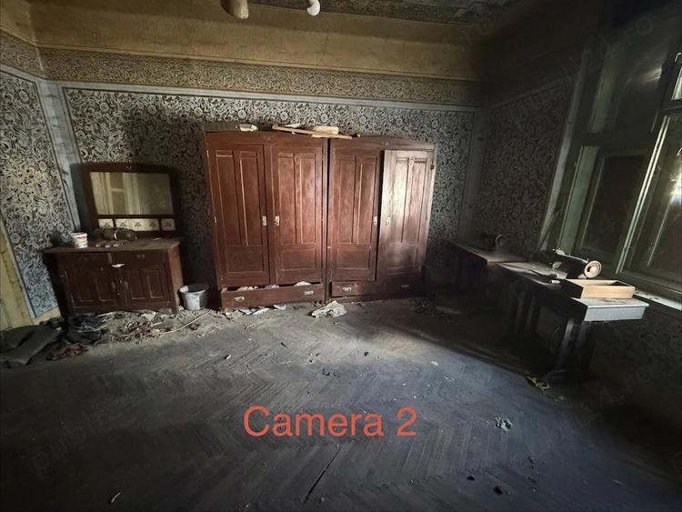 Casă cu 4 camere cu Teren 1490 Mp în Zervești