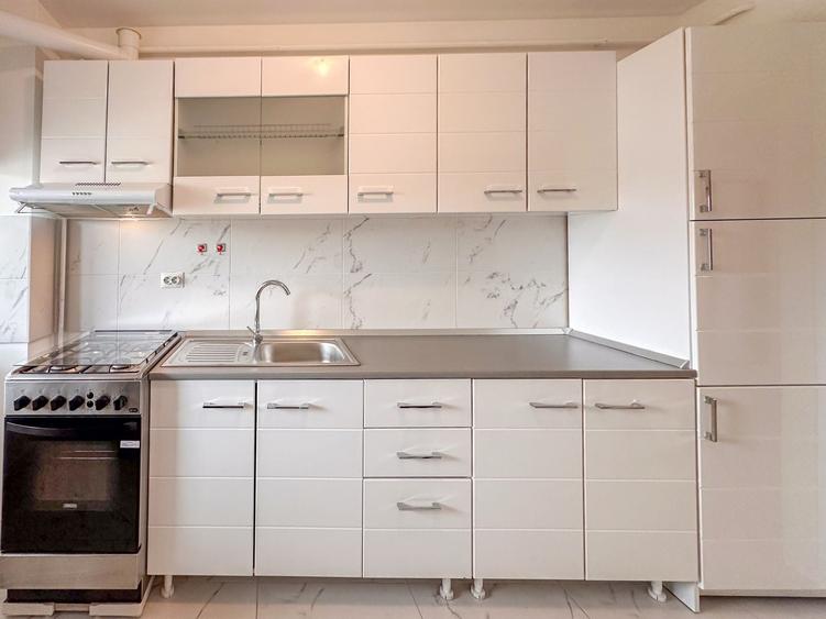 Apartament cu 2 camere decomandat în Tătărași
