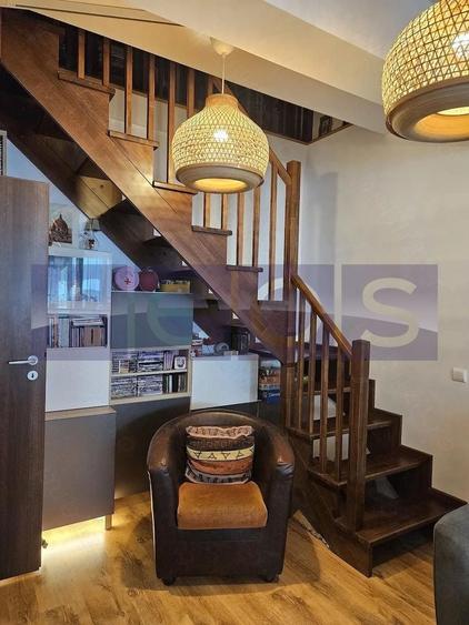 Apartament cu 5 camere decomandat, mobilat în Dristor