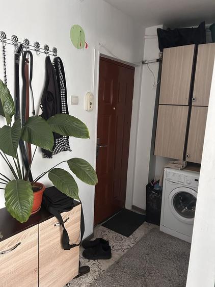 Apartament cu 2 camere decomandat în Exterior Vest