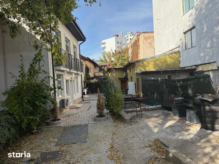 Casă cu 3 camere cu Teren 107 Mp în Cotroceni