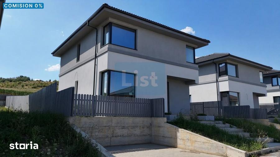 Casă cu 5 camere cu Teren 500 Mp în Baciu