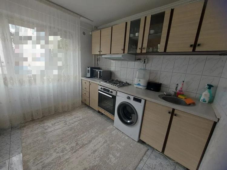 Garsonieră decomandată, mobilată în Podu Roș - 3