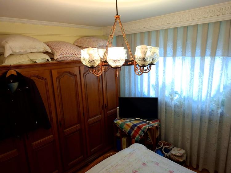 Apartament cu 2 camere decomandat în Prundu