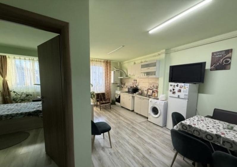 Apartament cu 2 camere semidecomandat în Florești