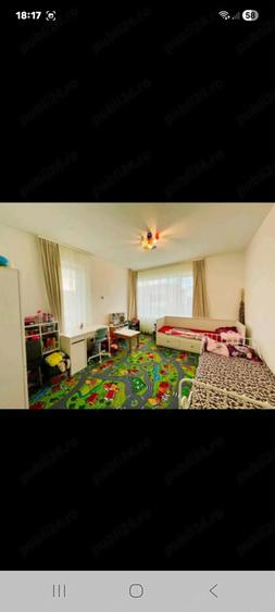 Casă cu 4 camere cu Teren 250 Mp în Central