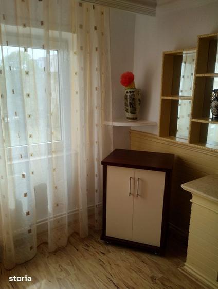 Apartament cu 3 camere în Inel II