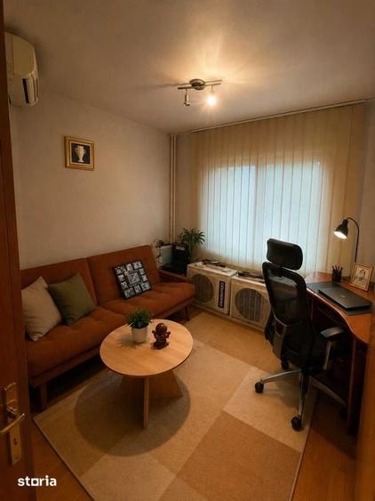 Apartament cu 3 camere decomandat în Centrul Civic