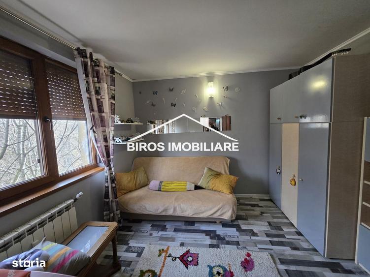 Apartament cu 2 camere semidecomandat în Calea București