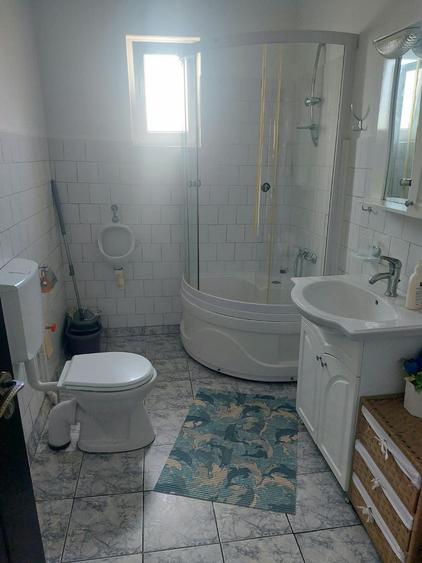 TECHIRGHIOL, CENTRAL, VILA  D+P+1, DESCHIDERE PE COLT, 5 CAMERE, 5 BAI - 28