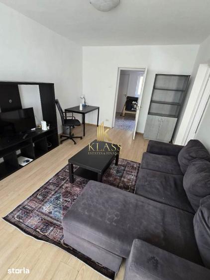Apartament cu 2 camere semidecomandat, mobilat în Victoriei