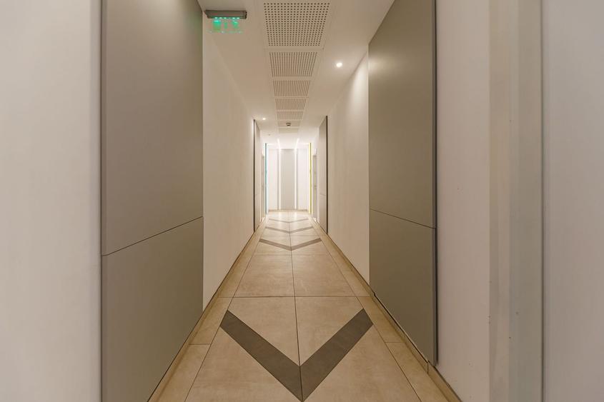 Apartament cu 2 camere decomandat în Take Ionescu