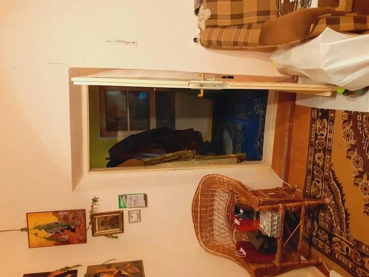 Casă cu 3 camere cu Teren 803 Mp în Central