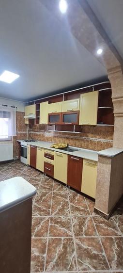 Apartament cu 2 camere decomandat în Carpați 2