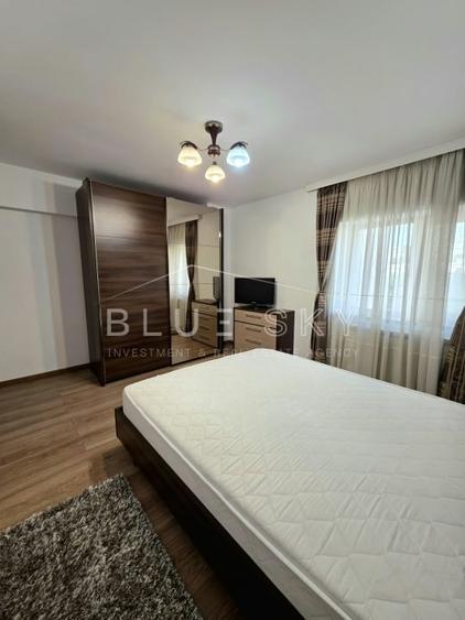 Apartament cu 2 camere decomandat, mobilat în City Park Mall
