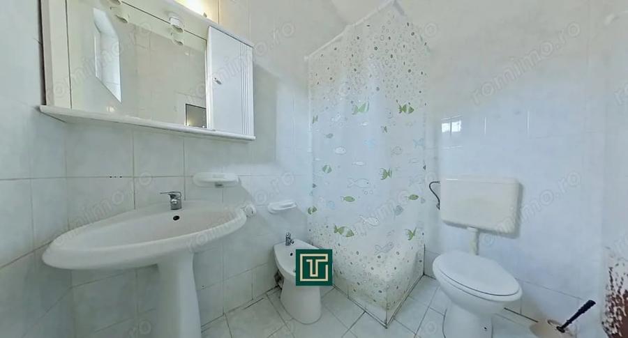 Cladire cu 10 camere in Aradul Nou ideala pentru investi?ie/afaceri - 15