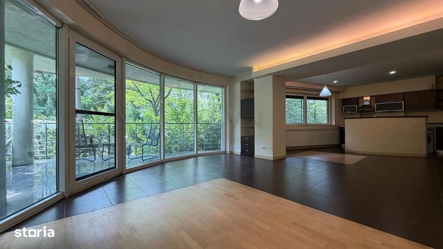 Apartament cu 4 camere decomandat, mobilat în Herăstrău