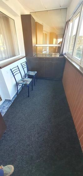 Apartament cu 3 camere decomandat în Colentina