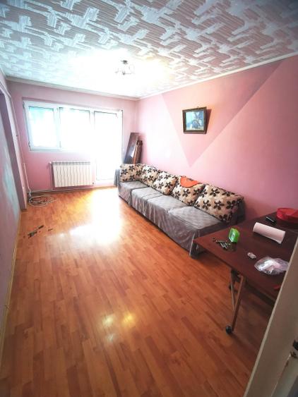 Apartament cu 2 camere în Micro 13