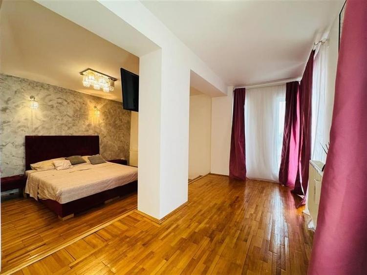 Casă individuală cu 4 camere cu Canalizare în Central