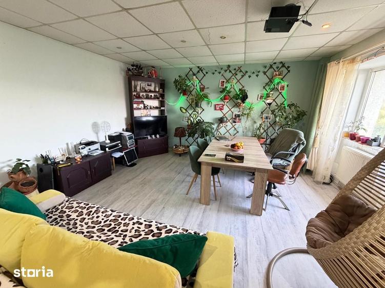 3 camere 2 bai 76mp etaj intermediar bloc pe cadre zona Nicolina - 2