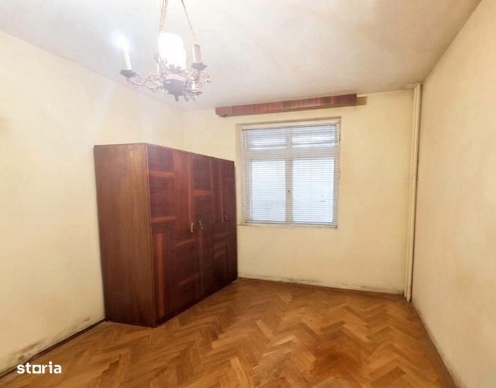 Apartament cu 3 camere decomandat în Scriitorilor