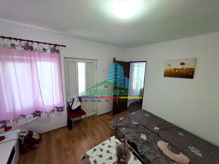 Casă cu 3 camere cu Canalizare în Cotești