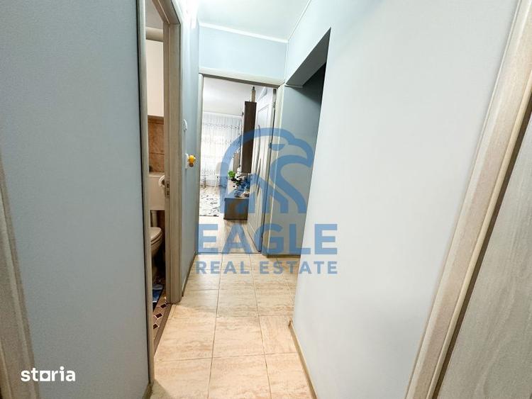 Apartament cu 2 camere decomandat, mobilat în Sud