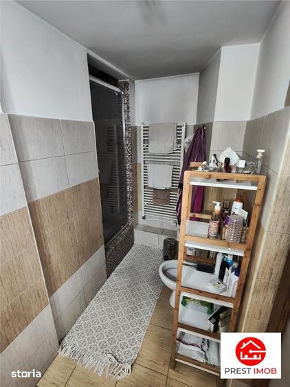 Apartament cu 5 camere în Central
