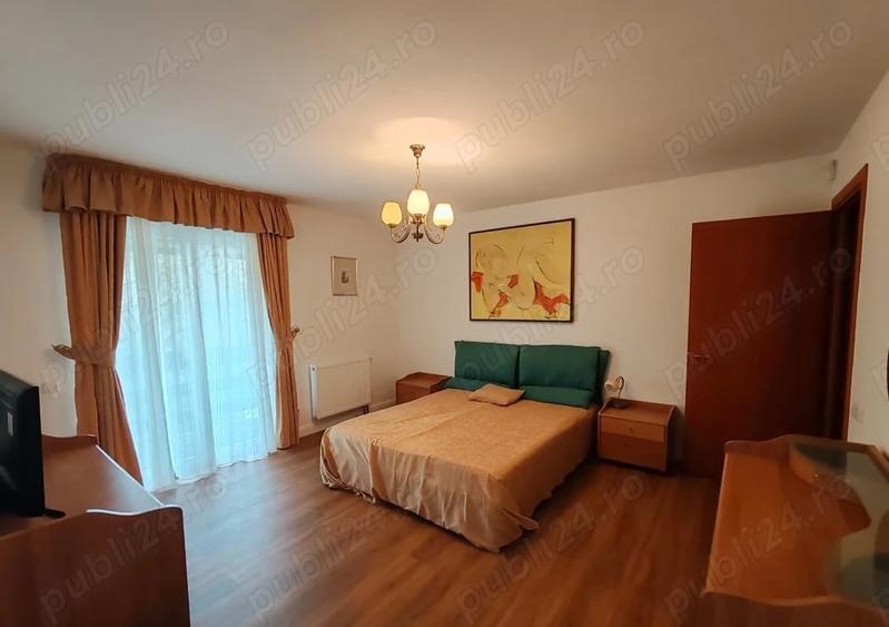Apartament cu 6 camere decomandat, mobilat în Corbeanca