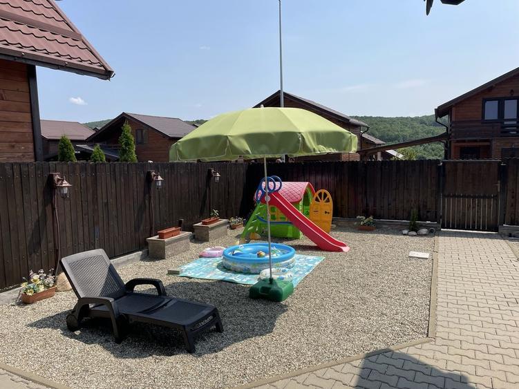Casă cu 4 camere în Figa