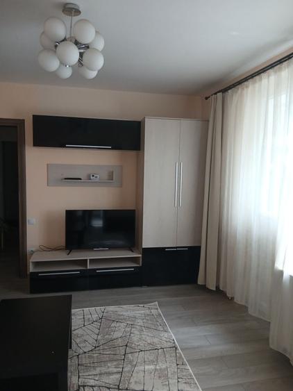 Apartament cu 2 camere nedecomandat în Lazaret