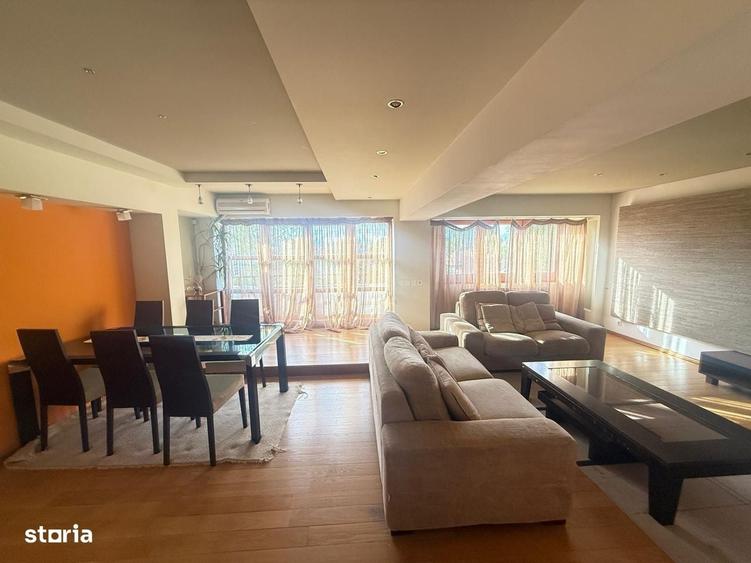 Apartament cu 4 camere în Ultracentral