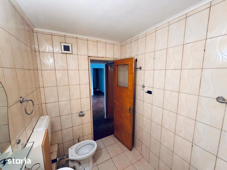 Apartament cu 4 camere în Moșilor