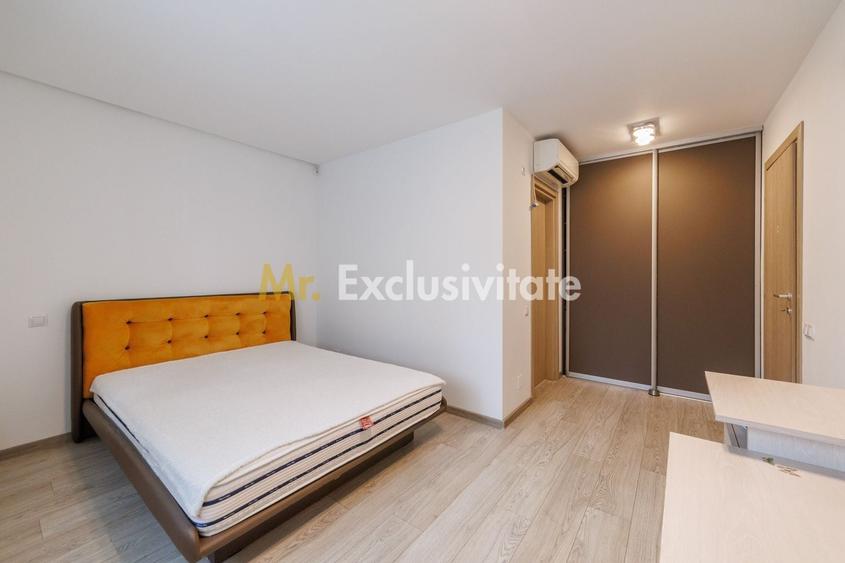 Apartament cu 3 camere decomandat, mobilat în Central