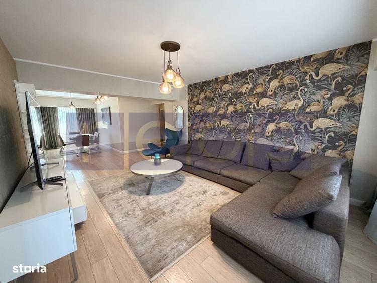 Apartament cu 4 camere decomandat în Ultracentral
