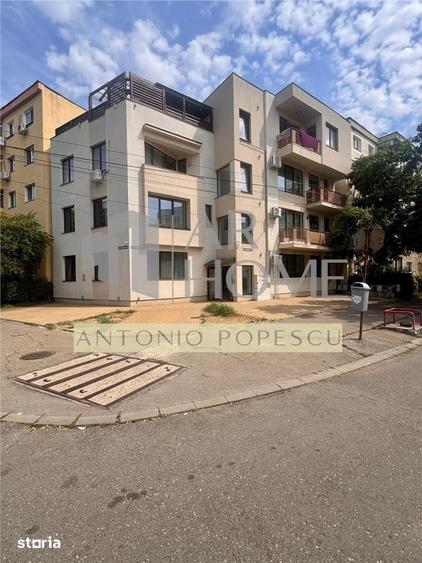 Apartament cu 3 camere, mobilat în Peneș Curcanul