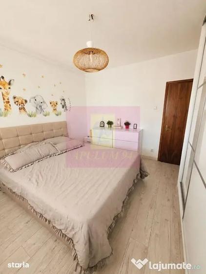 Apartament cu 3 camere decomandat în Unirii
