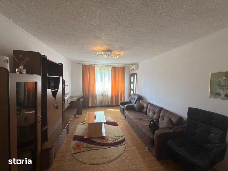 Apartament cu 3 camere în Central