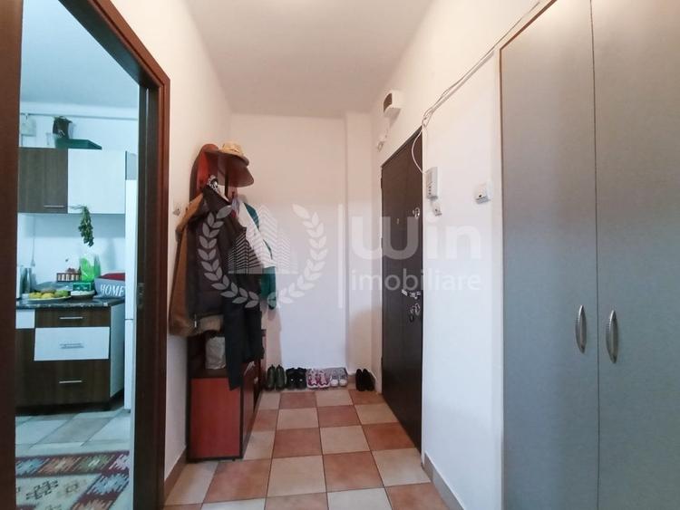 Apartament cu 2 camere semidecomandat, mobilat în Semicentral