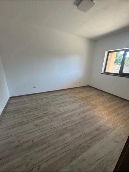 Casă cu Teren 550 Mp în Giarmata
