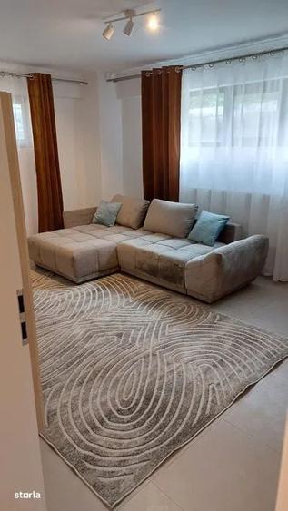 Garsonieră decomandată în Baza 3