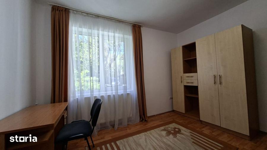 Apartament cu 2 camere decomandat, mobilat în 7 Noiembrie
