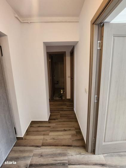 Apartament cu 3 camere decomandat în Mioriței